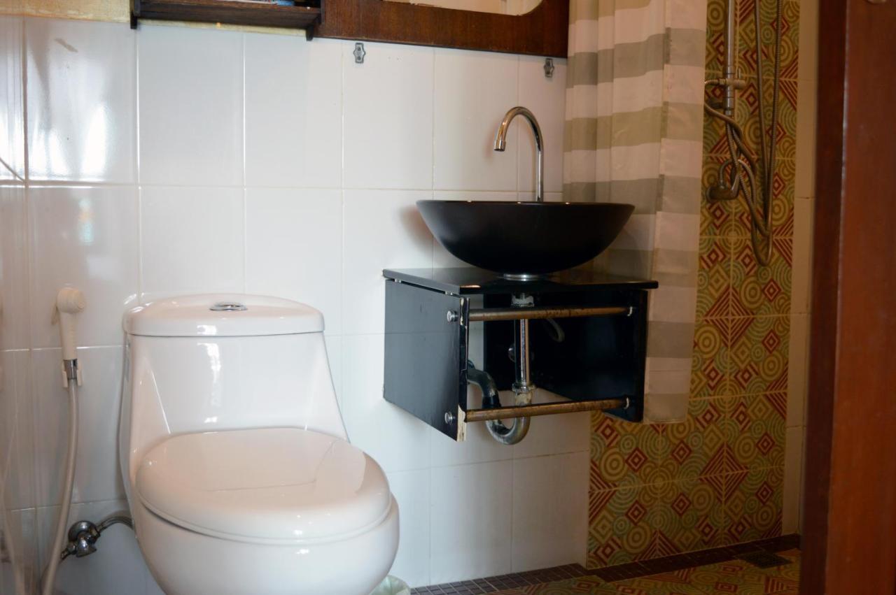De Nawarat Chiangmai Boutique Apartment Chiang Mai Bagian luar foto