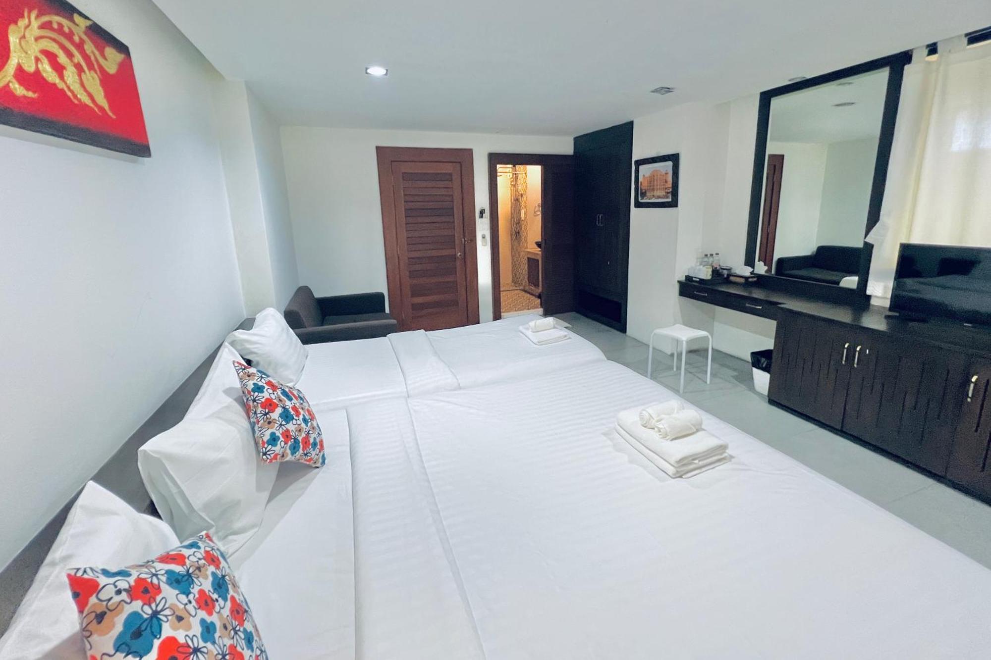 De Nawarat Chiangmai Boutique Apartment Chiang Mai Bagian luar foto